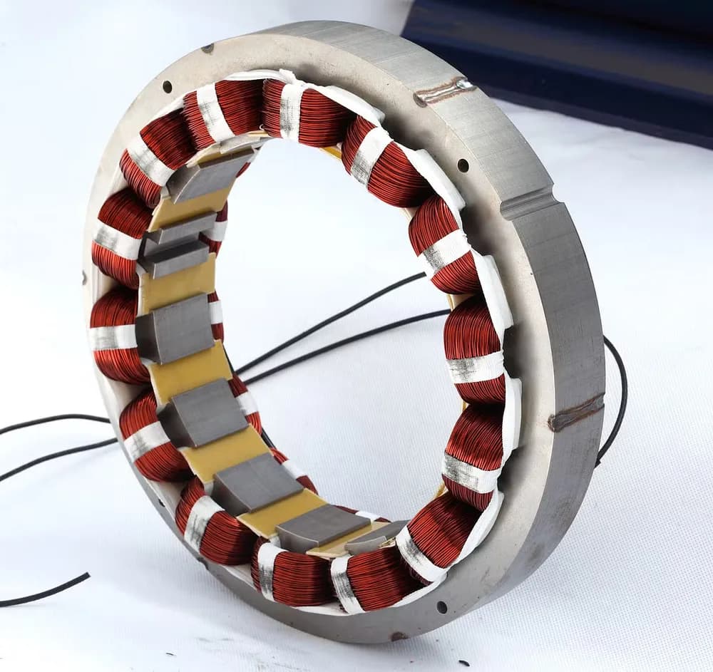 Illustration: Alternator Stator (industrial)