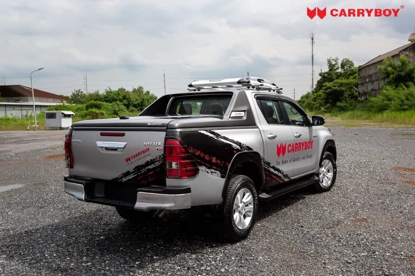 Illustration: CARRYBOY R-Series CB-795 Styling Lid tonneau cover