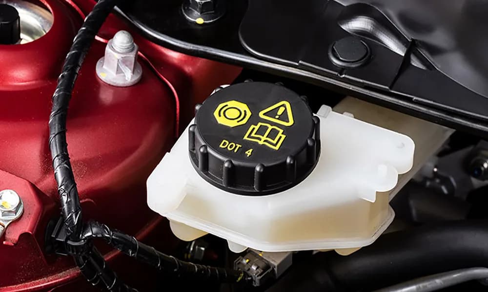 Illustration: Clutch Fluid Reservoir