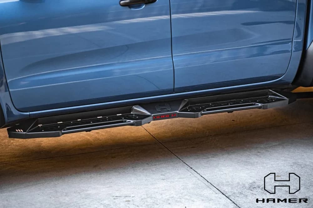 Illustration: HAMER 4x4 side step and running board