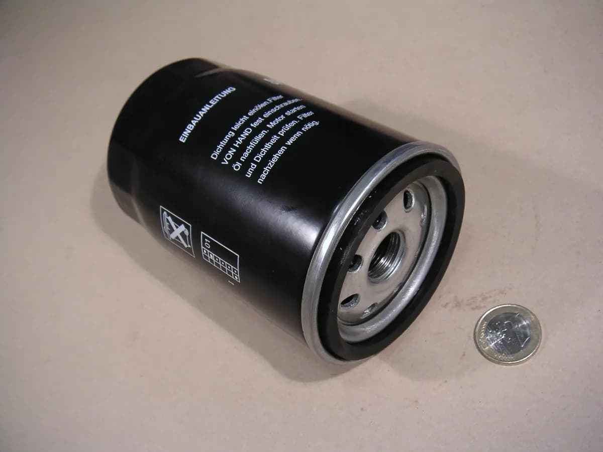 Spin-on oil filter